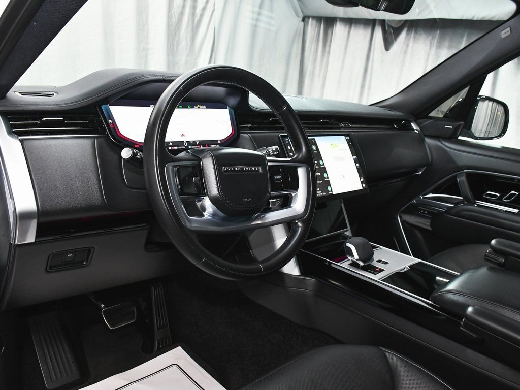 Used 2024 Land Rover Range Rover SE AWD/4WD image 23