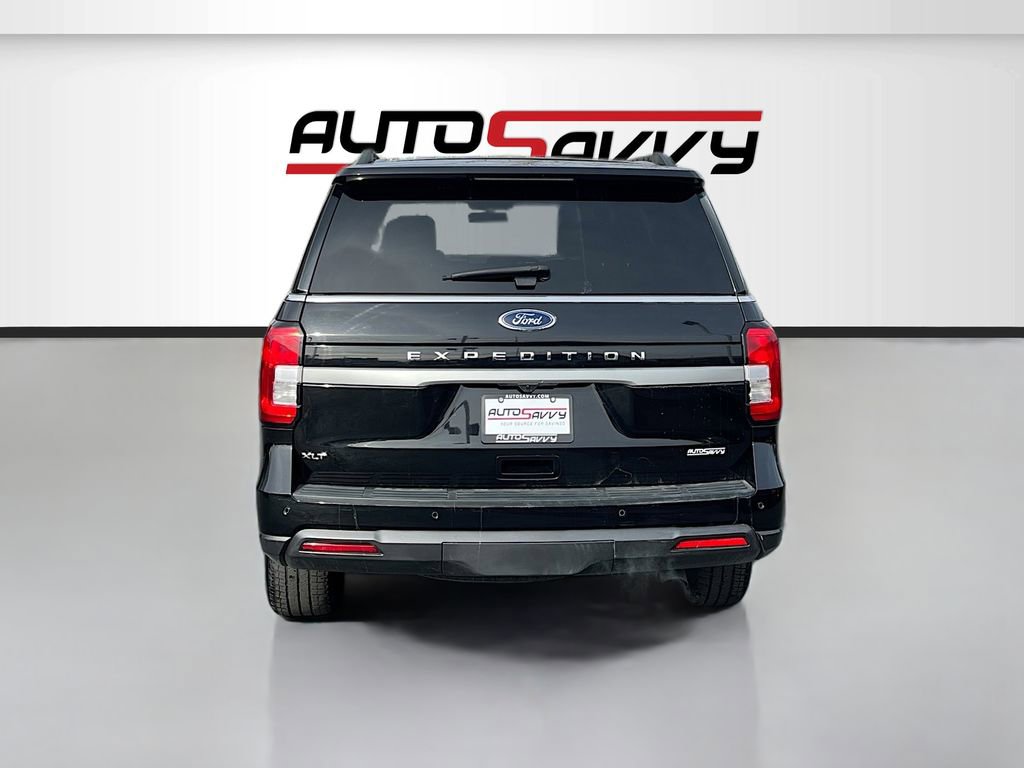 Used 2024 Ford Expedition XLT image 6
