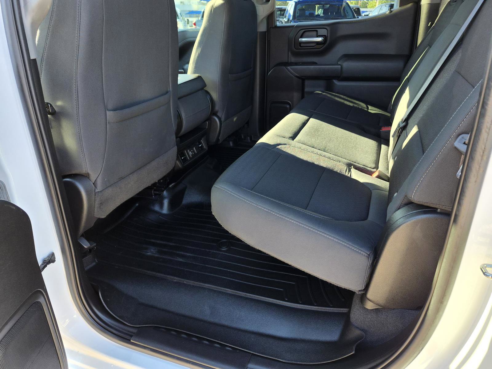 Used 2020 Chevrolet Silverado 1500 LT w/ Texas Edition AWD/4WD image 3