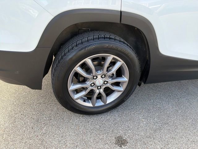 Used 2023 GMC Terrain SLT image 47