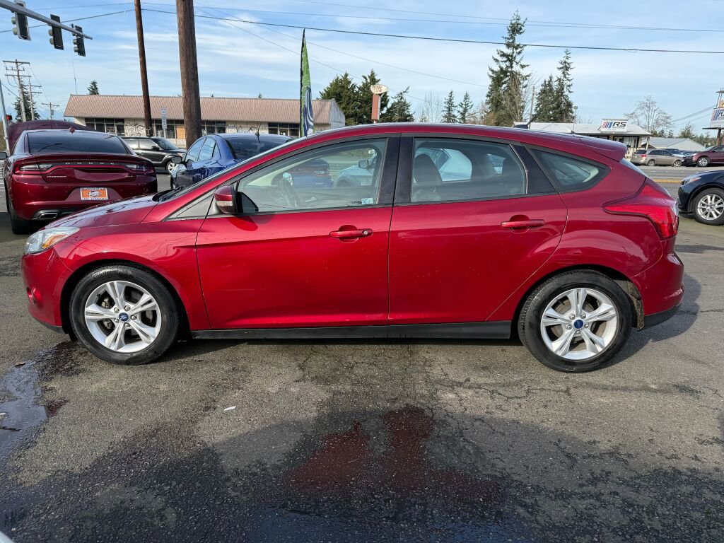 Used 2014 Ford Focus SE FWD image 4
