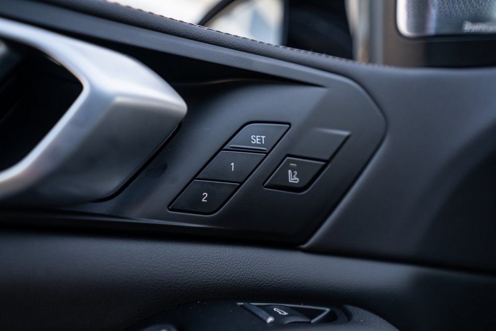 New 2026 BMW X5 M60i image 24