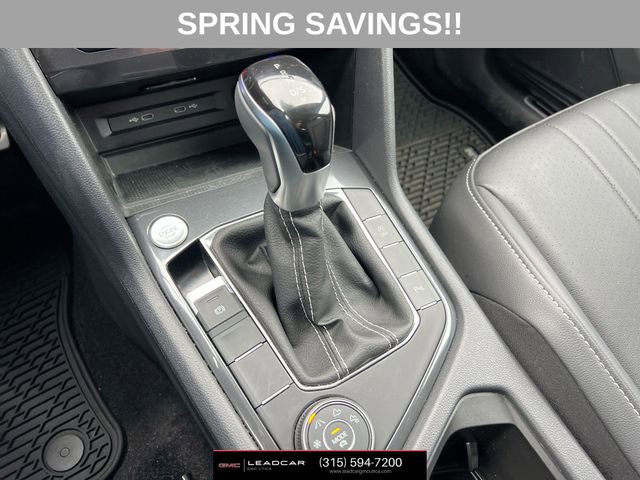 Used 2024 Volkswagen Tiguan SE R-Line image 16
