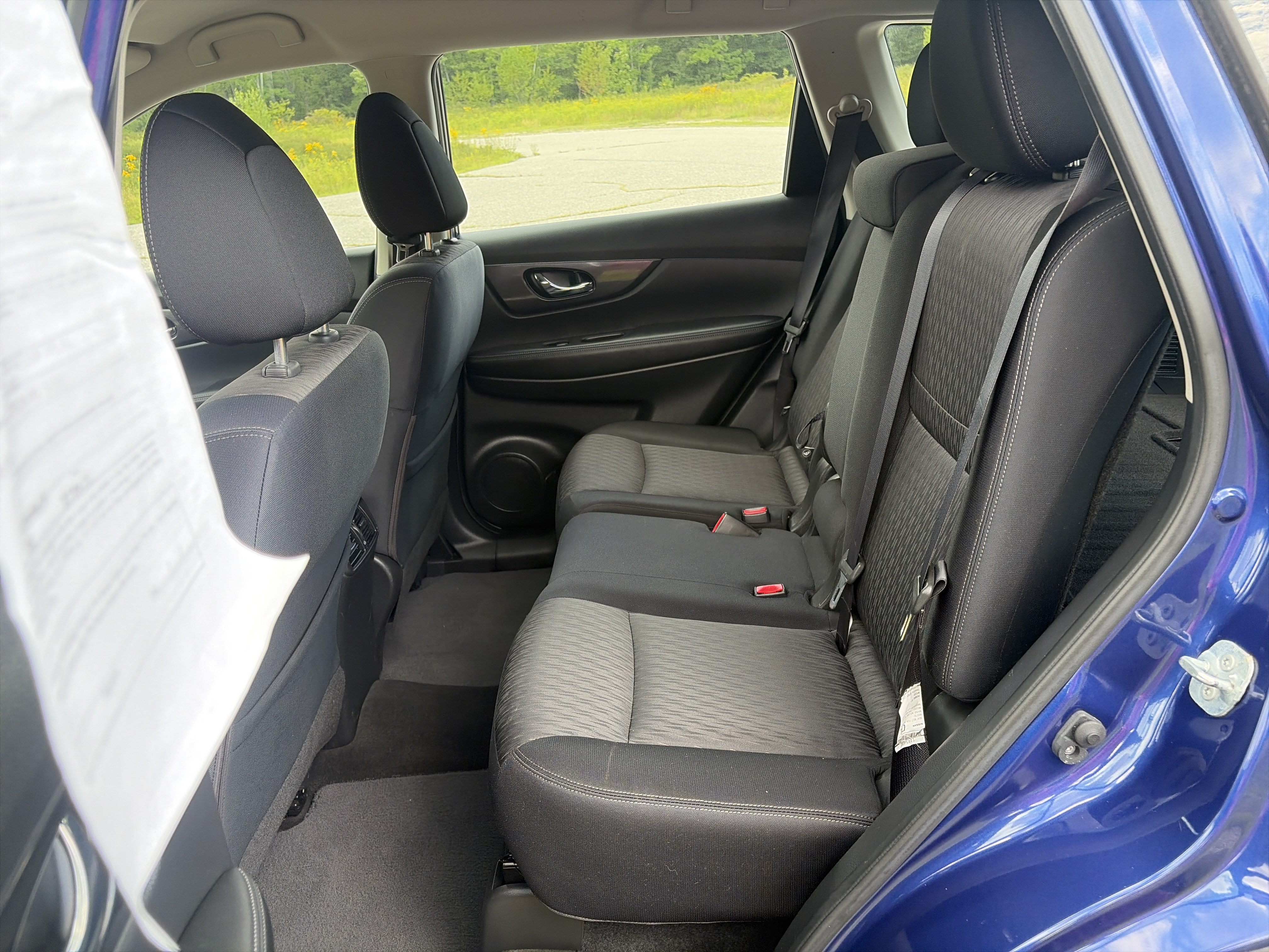 Used 2017 Nissan Rogue S AWD/4WD image 14
