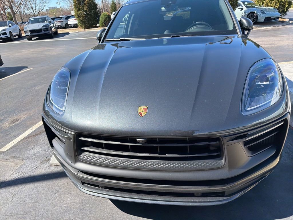 Certified 2022 Porsche Macan GTS image 9
