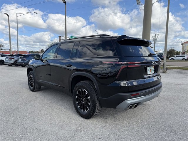 Certified 2025 Chevrolet Traverse Z71 w/ Driver Confidence Package image 4