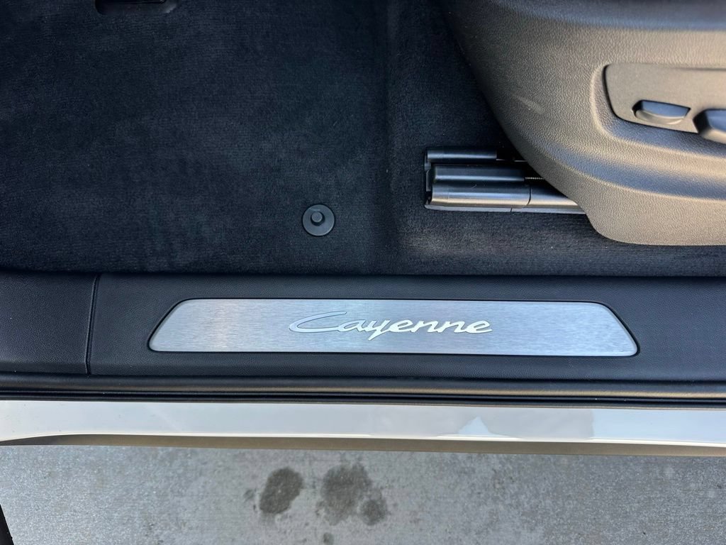 New 2026 Porsche Cayenne AWD/4WD image 23