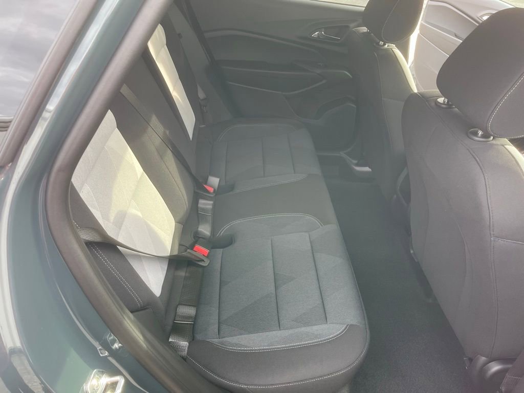 New 2026 Chevrolet Trax LS w/ LS Convenience Package image 24