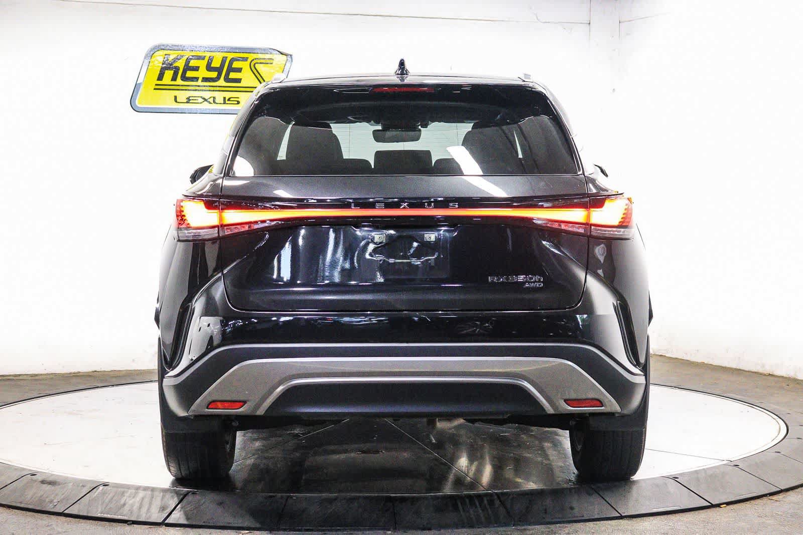 Used 2024 Lexus RX 350h w/ Convenience Package AWD/4WD image 9