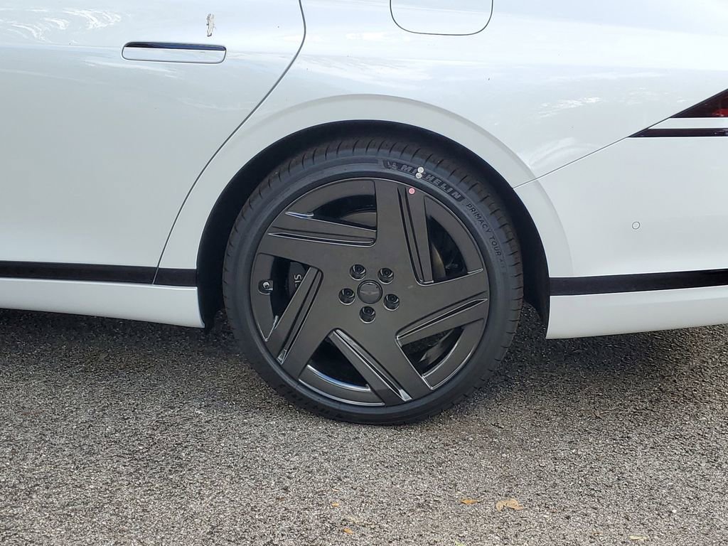 New 2026 Genesis G90 3.5T Prestige image 3