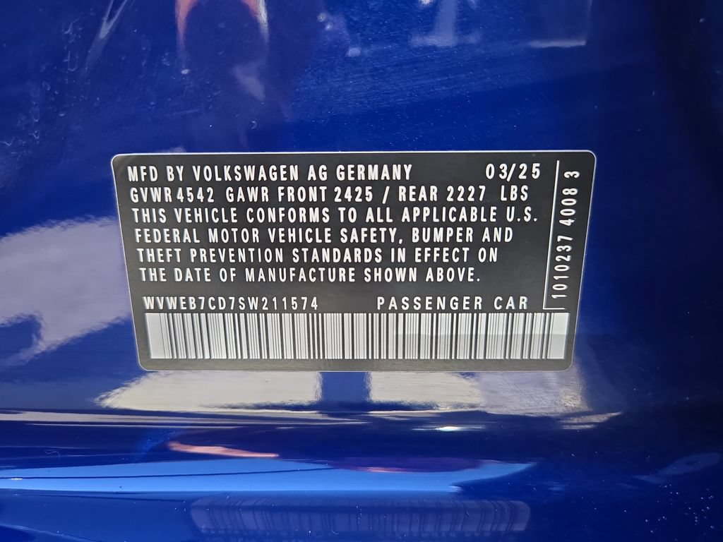 Used 2025 Volkswagen Golf w/ Euro Style Package AWD/4WD image 31