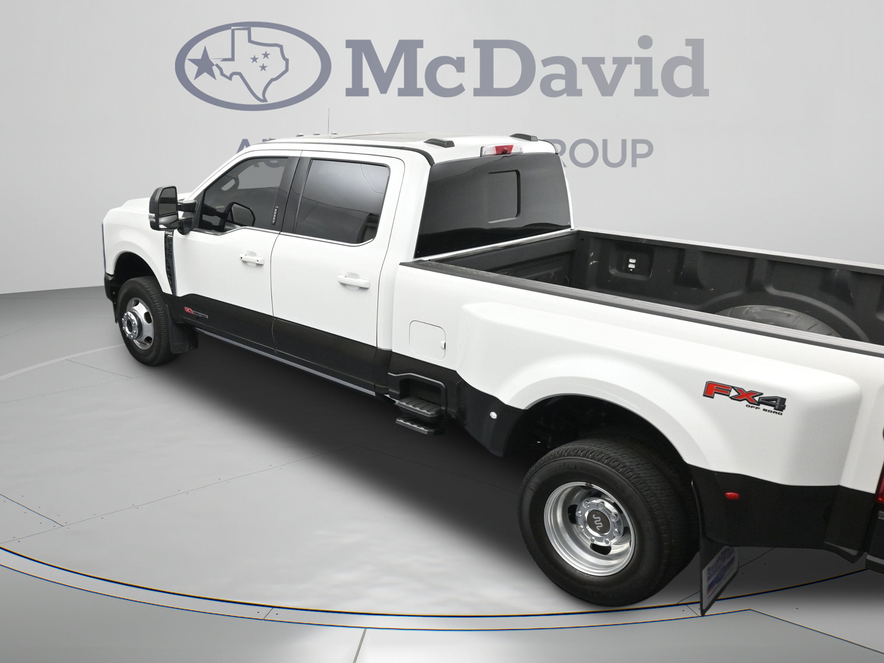 Certified 2024 Ford F350 King Ranch AWD/4WD image 37