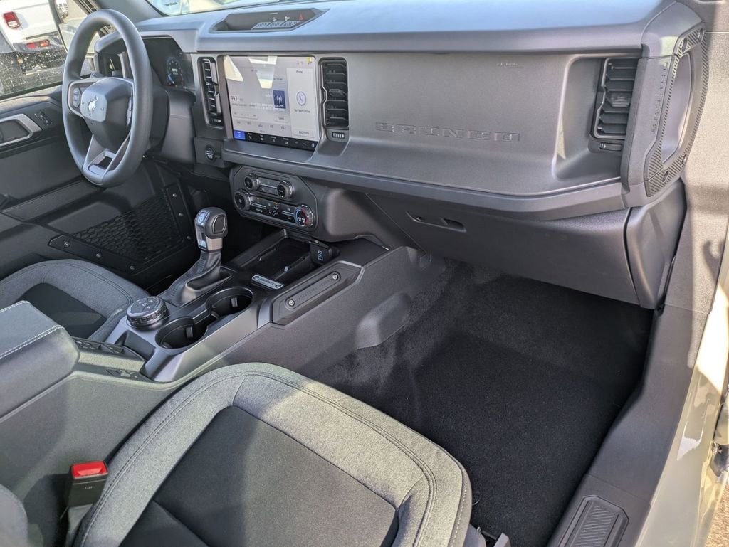 New 2025 Ford Bronco 4-Door image 45