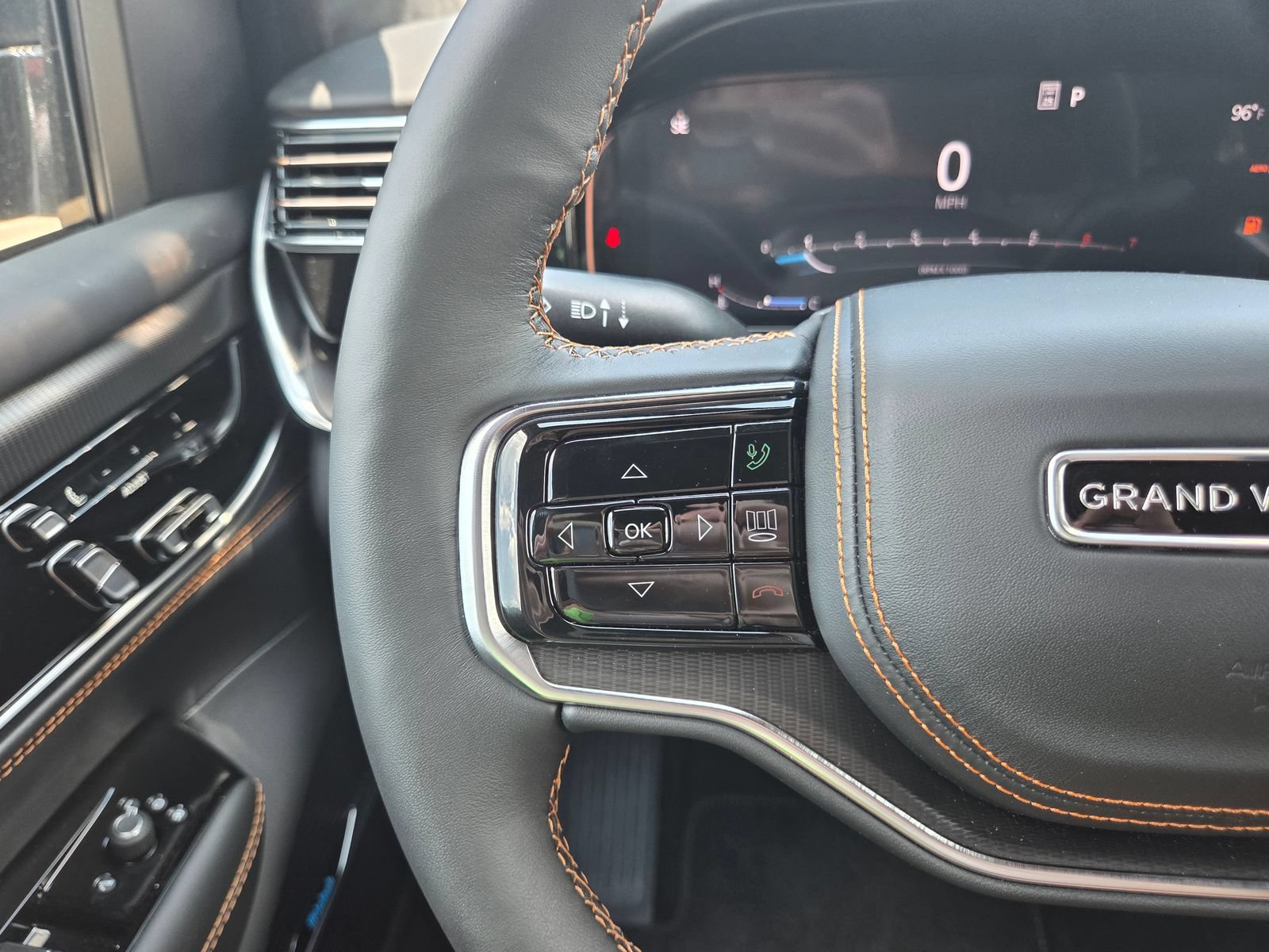 New 2026 Jeep Grand Wagoneer L Summit AWD/4WD image 28