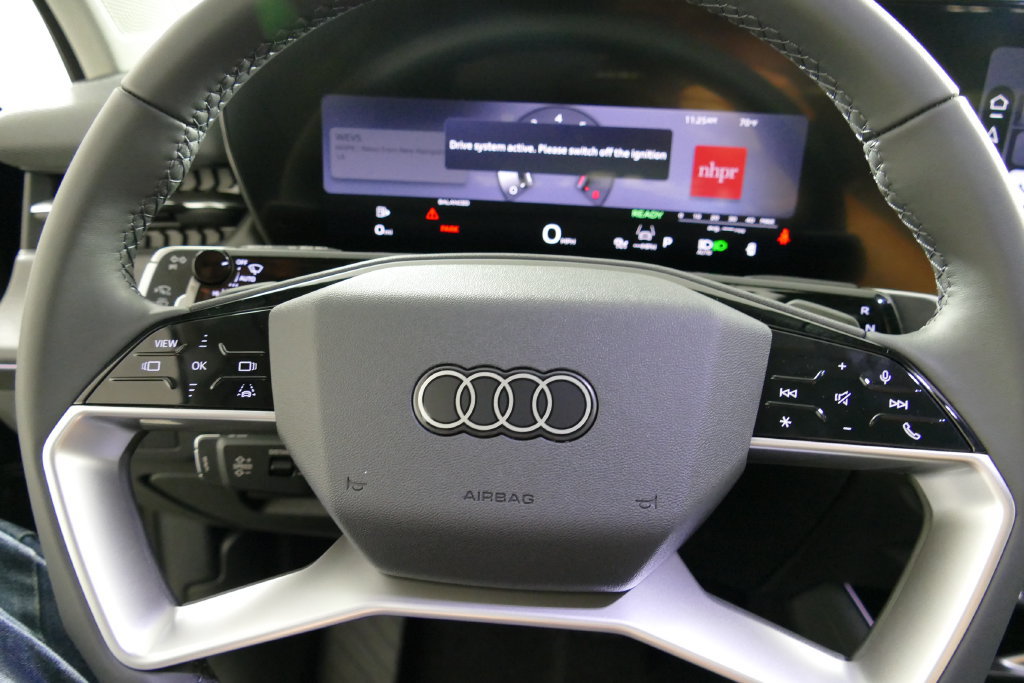 New 2026 Audi Q3 quattro 2.0T AWD/4WD image 16