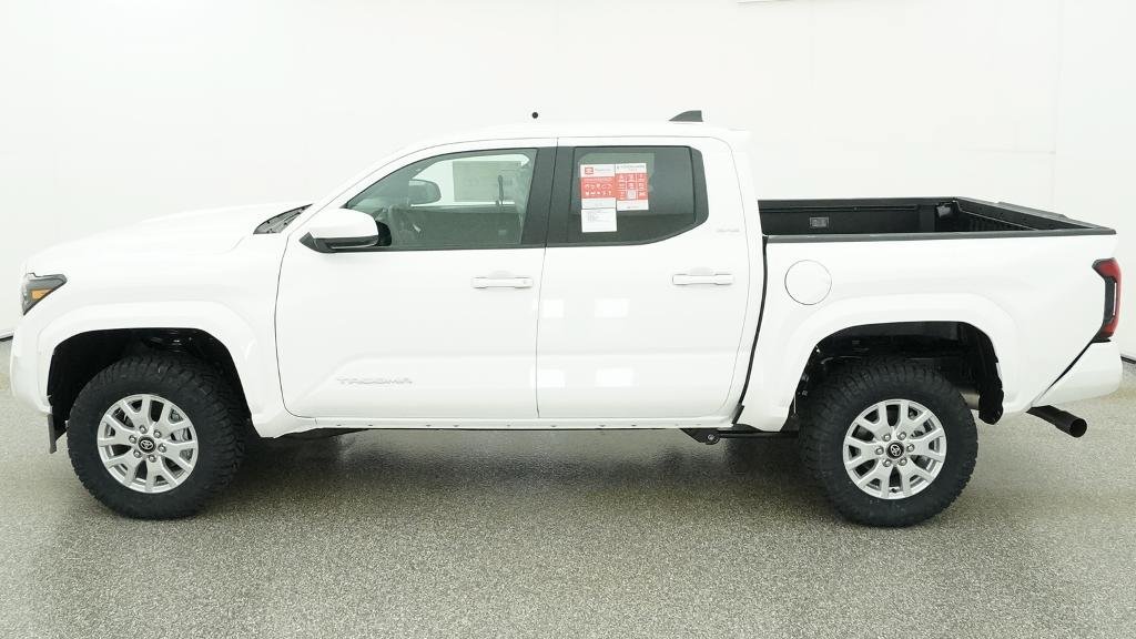 New 2026 Toyota Tacoma SR5 AWD/4WD image 3