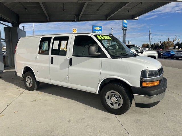 Certified 2024 Chevrolet Express 2500 w/ Driver Convenience Package image 3