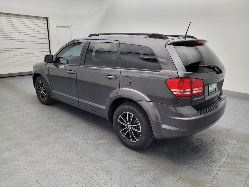 Used 2018 Dodge Journey SE w/ Popular Equipment Group FWD image 3