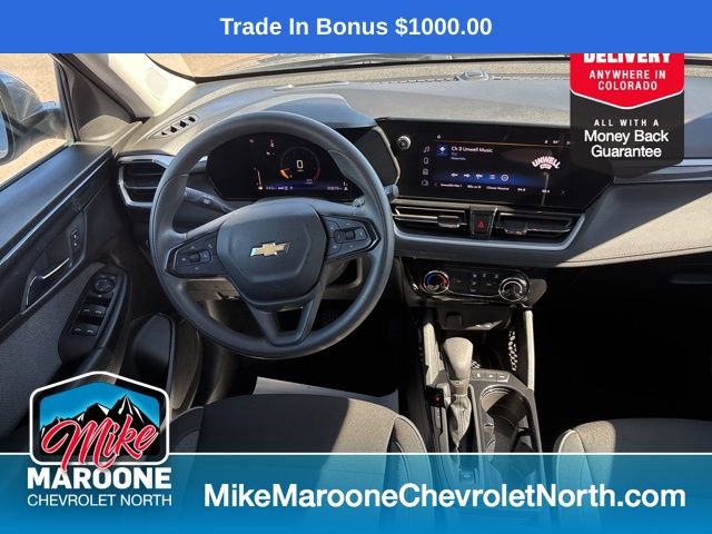 Used 2025 Chevrolet TrailBlazer LT image 14