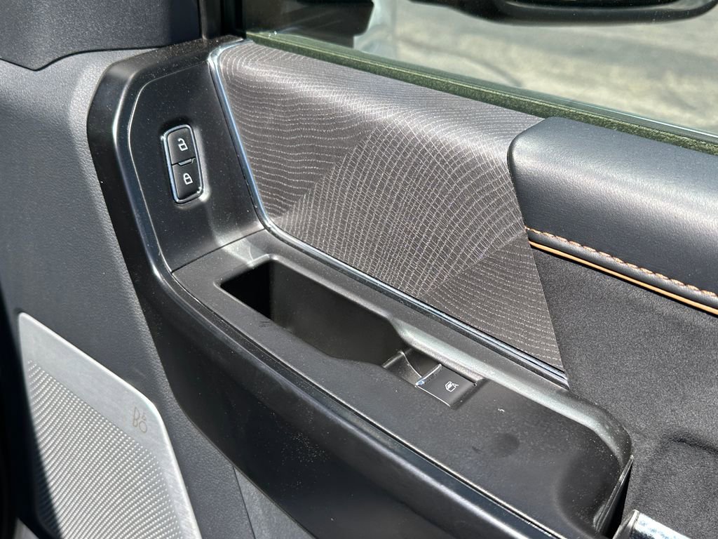 Used 2022 Ford F150 Platinum w/ Equipment Group 701A High AWD/4WD image 19