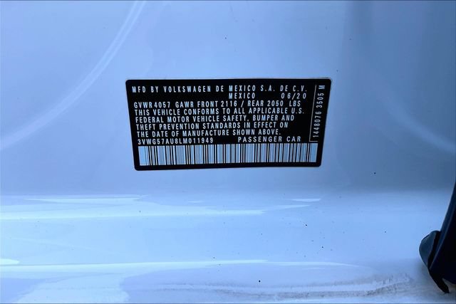 Used 2020 Volkswagen Golf 4-Door FWD image 14
