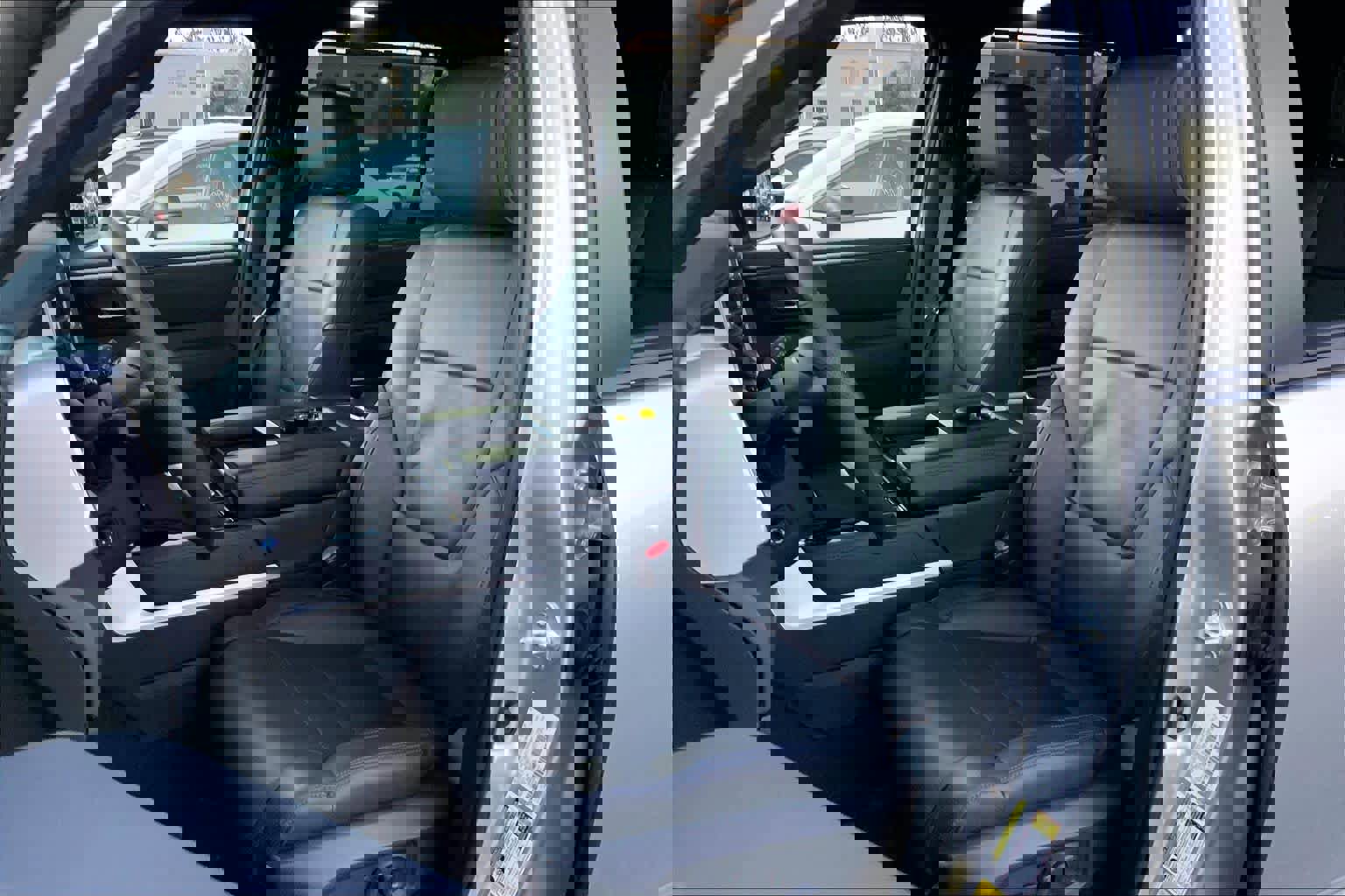 Used 2025 Toyota Sequoia Platinum image 8