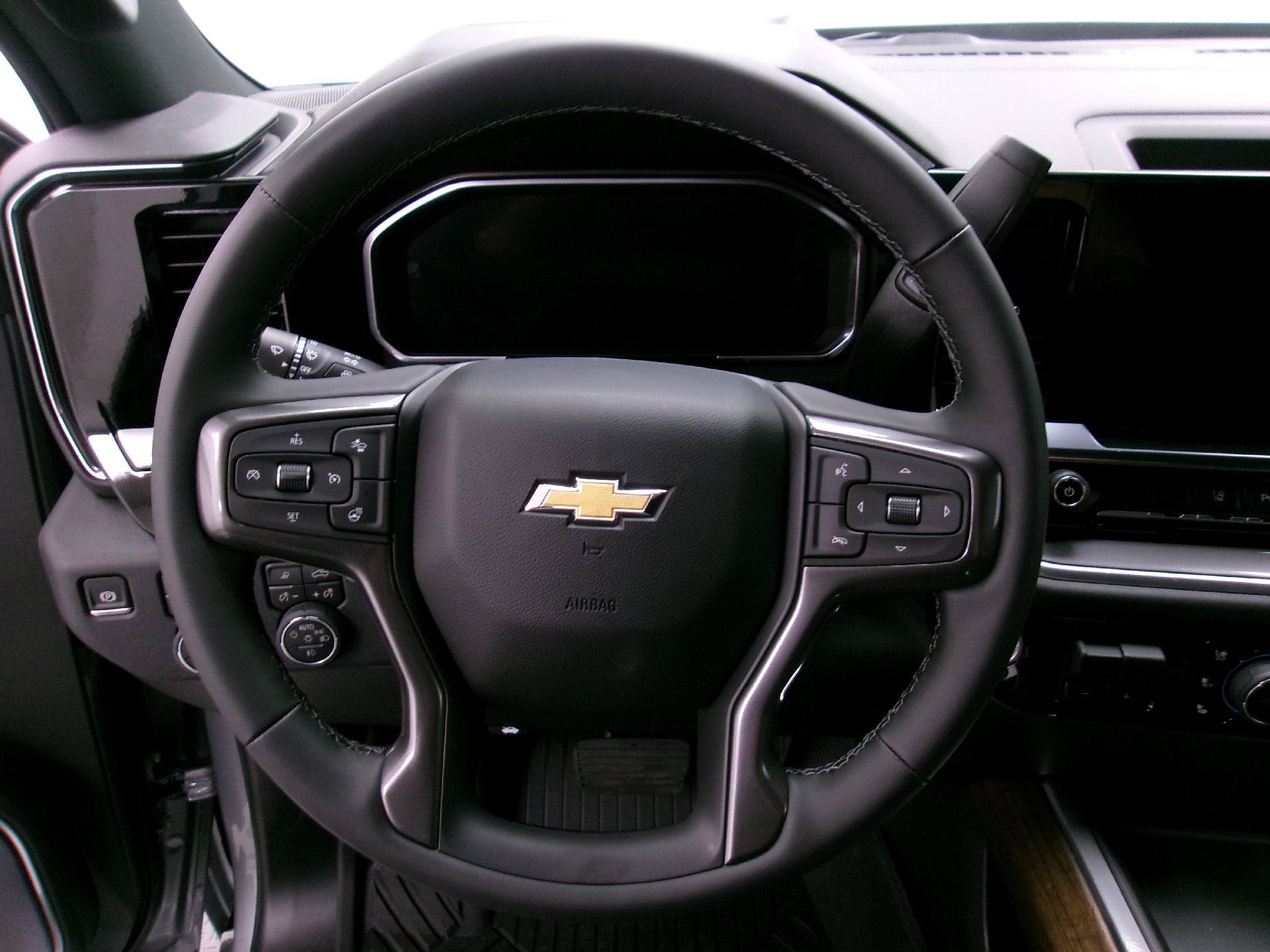 New 2026 Chevrolet Silverado 2500 High Country w/ Technology Package AWD/4WD image 6
