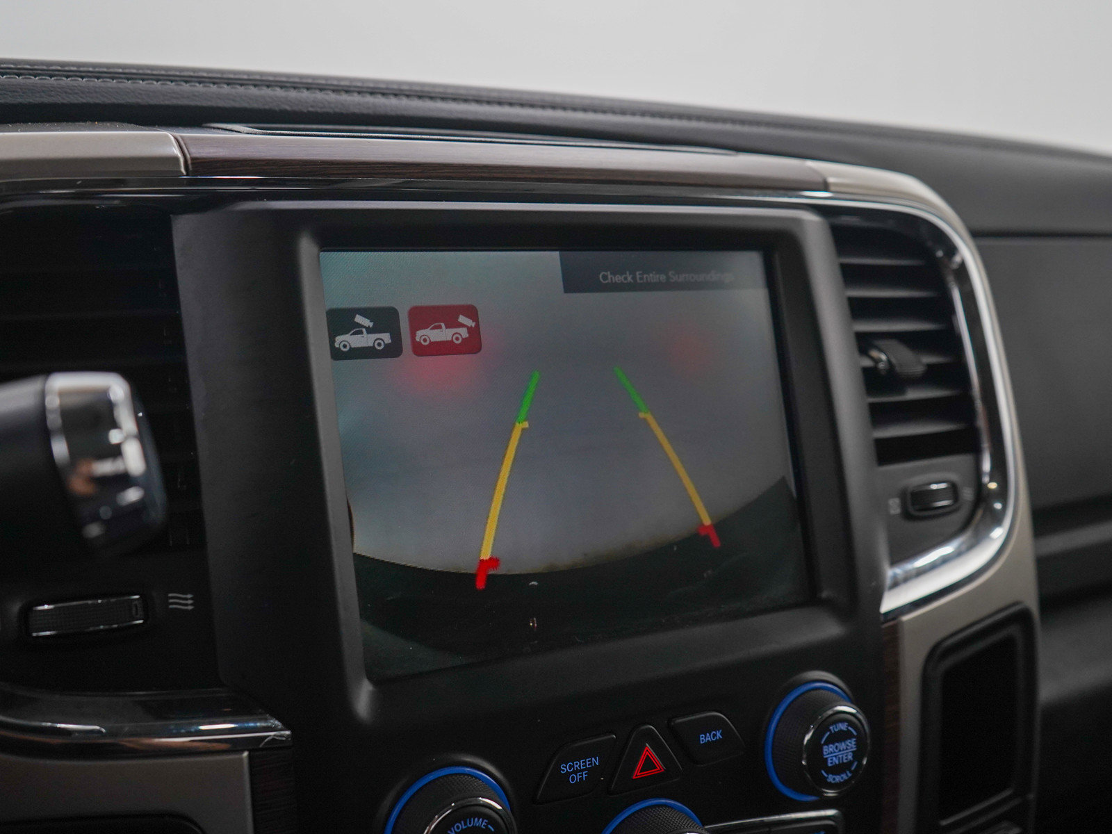 Used 2017 RAM 2500 Laramie w/ Sport Appearance Group AWD/4WD image 26
