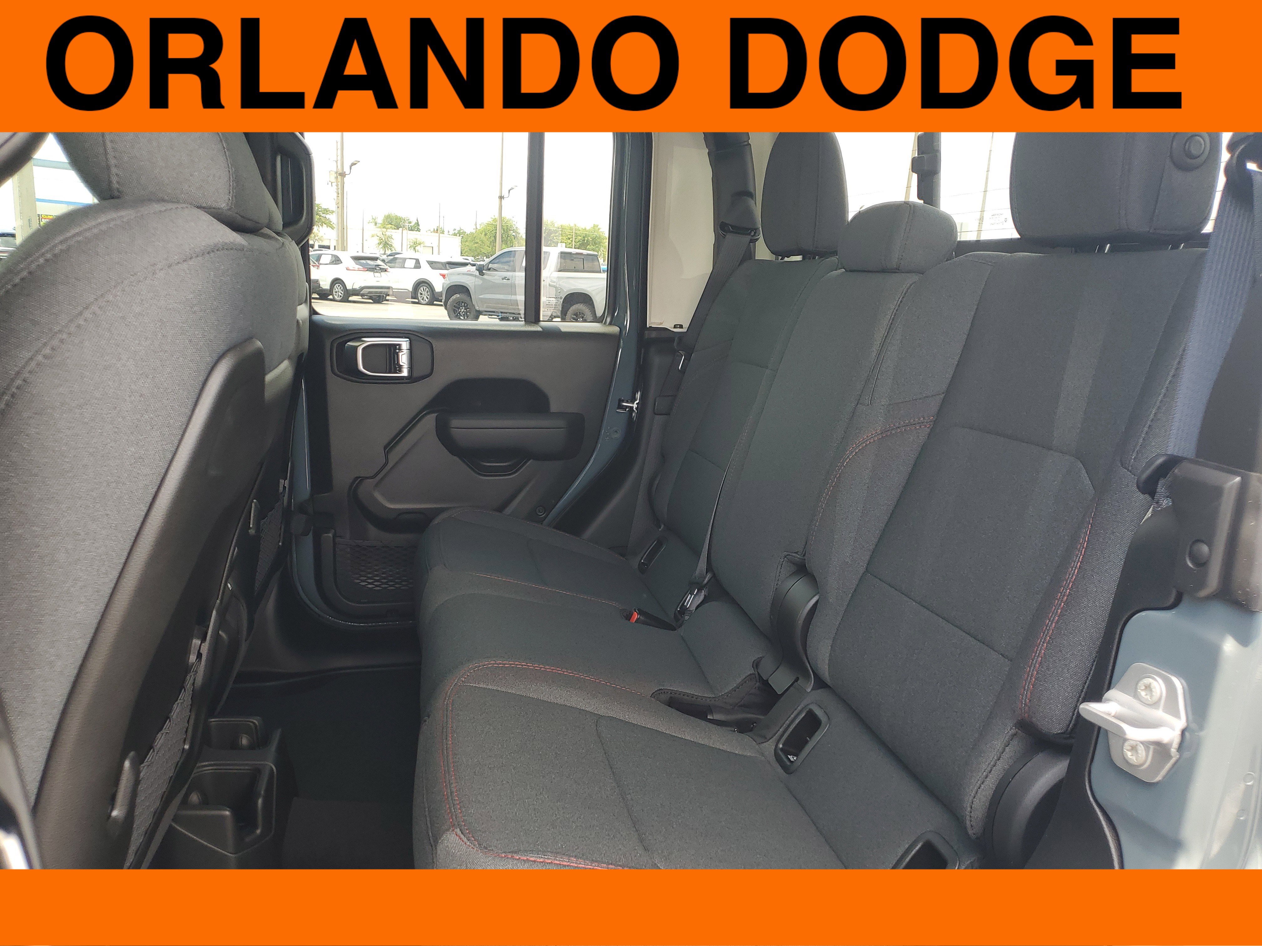 New 2025 Jeep Gladiator Rubicon w/ Safety Group image 7