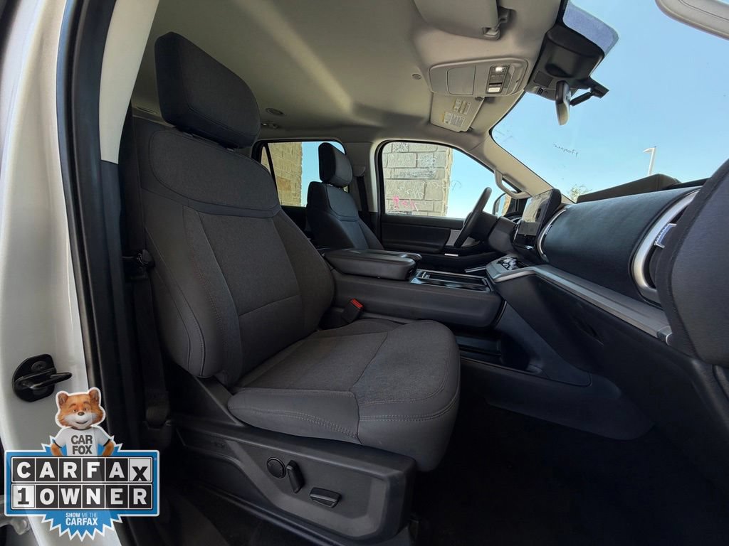 Used 2025 Ford Expedition Max Active AWD/4WD image 23