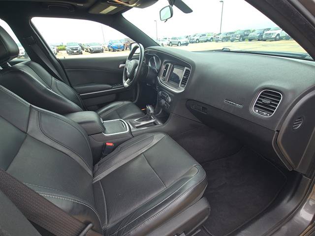 Used 2021 Dodge Charger SXT w/ Leather Interior Group RWD image 13