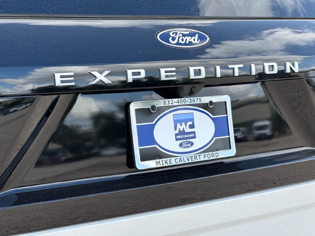 New 2027 Ford Expedition Active RWD image 29