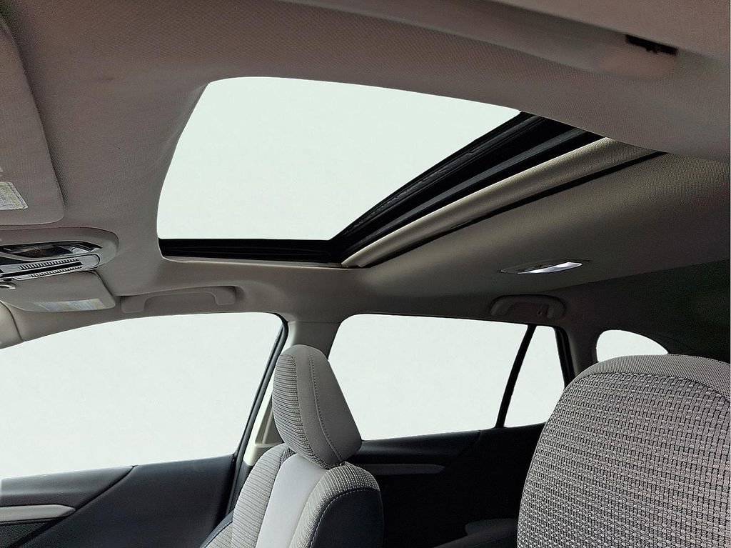 Certified 2025 Subaru Outback Premium w/ Popular Package #1A image 15