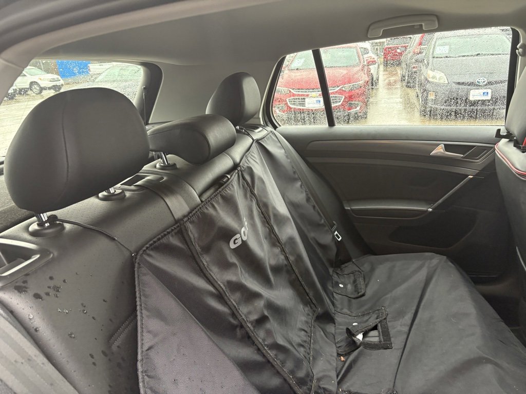 Used 2019 Volkswagen Golf SE w/ Driver Assistance Package image 28