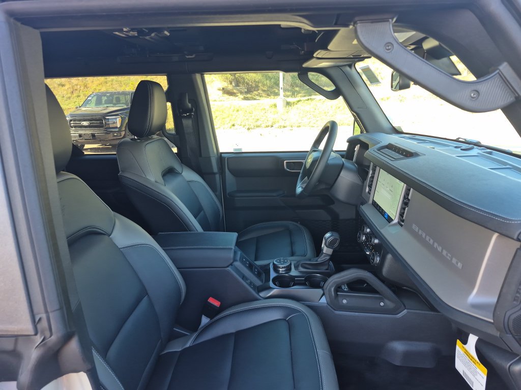 New 2026 Ford Bronco Outer Banks w/ Sasquatch Package AWD/4WD image 27