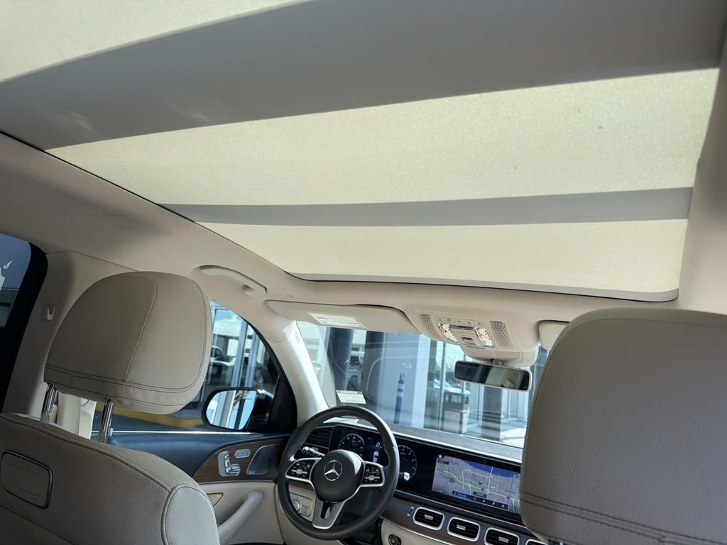 Used 2020 Mercedes-Benz GLS 450 4MATIC image 10
