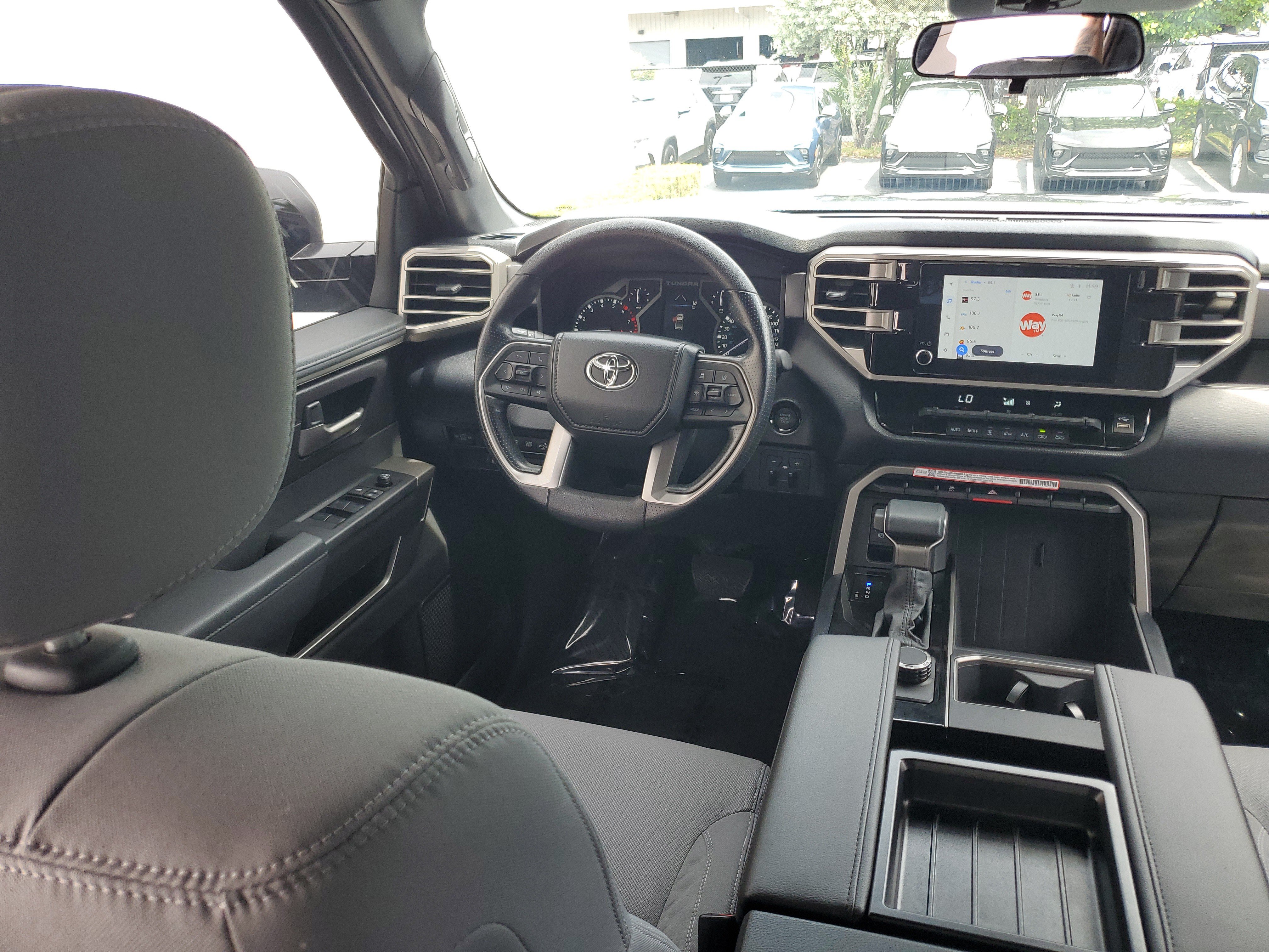Used 2025 Toyota Tundra SR5 w/ SR5 Convenience Package AWD/4WD image 15