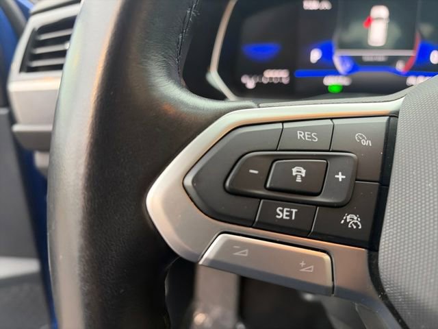 Used 2024 Volkswagen Jetta SE image 41