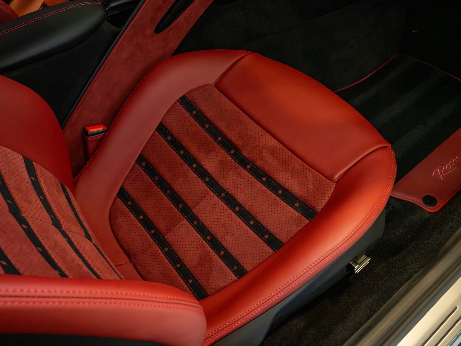 Certified 2023 Ferrari Roma RWD image 22