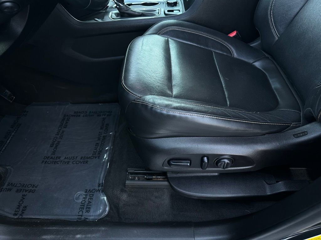 Used 2019 Chevrolet Traverse Premier w/ Driver Confidence II Package image 13