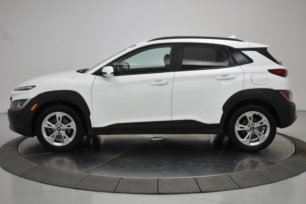 Used 2023 Hyundai Kona SEL w/ Convenience Package AWD/4WD image 16