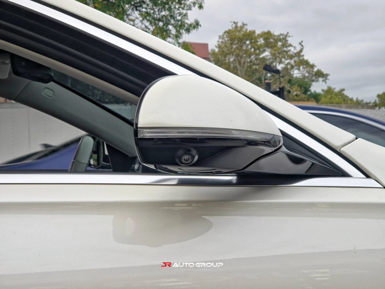 Used 2022 Mercedes-Benz S 500 4MATIC w/ AMG Line Package image 19