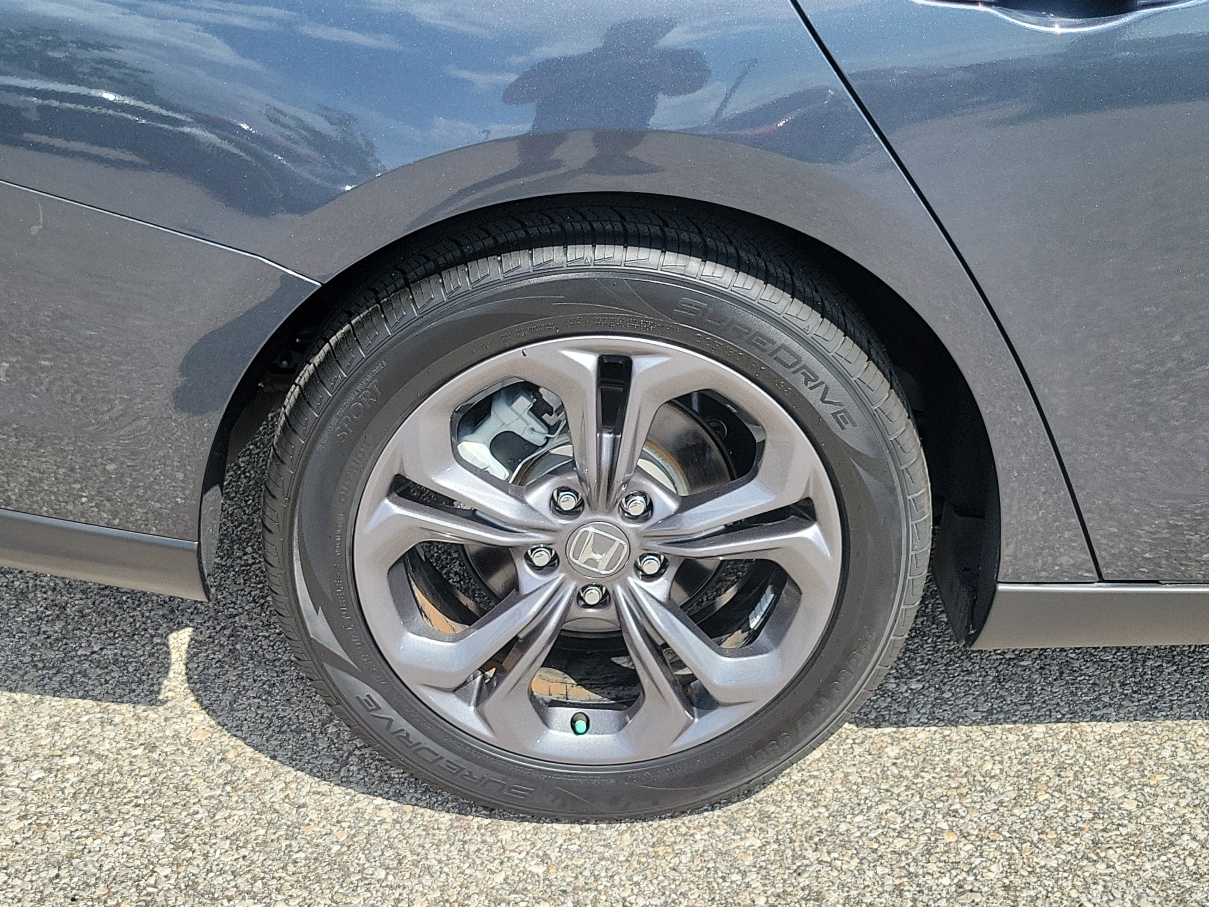 Used 2023 Honda Accord EX image 9