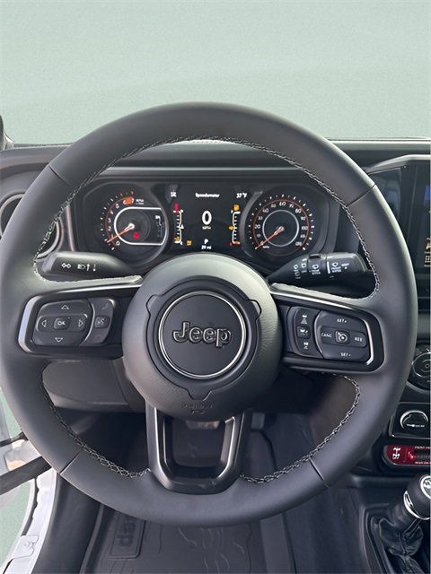 New 2026 Jeep Wrangler Unlimited Rubicon image 17