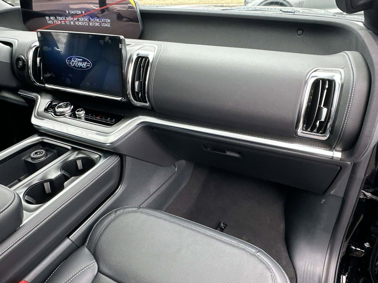 New 2026 Ford Expedition Max Platinum w/ Stealth Appearance Package image 34