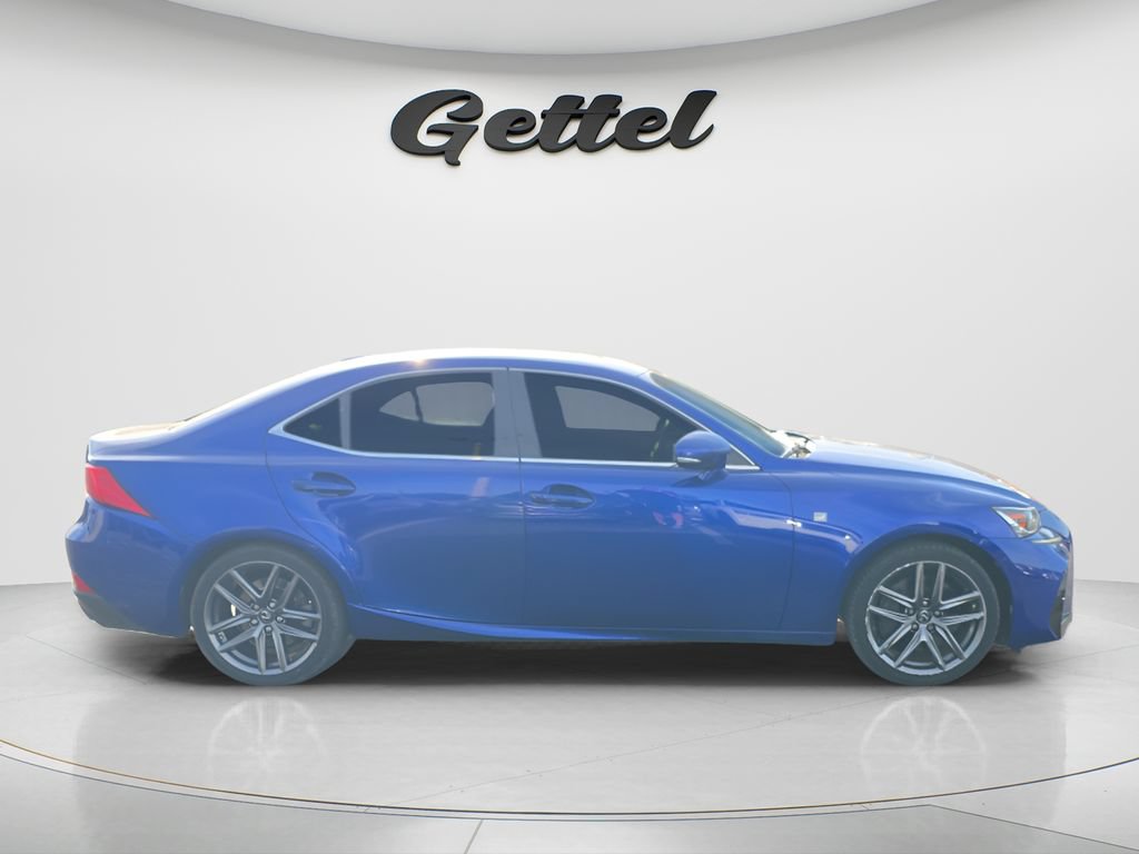 Used 2017 Lexus IS 200t F Sport w/ F Sport Package RWD image 4