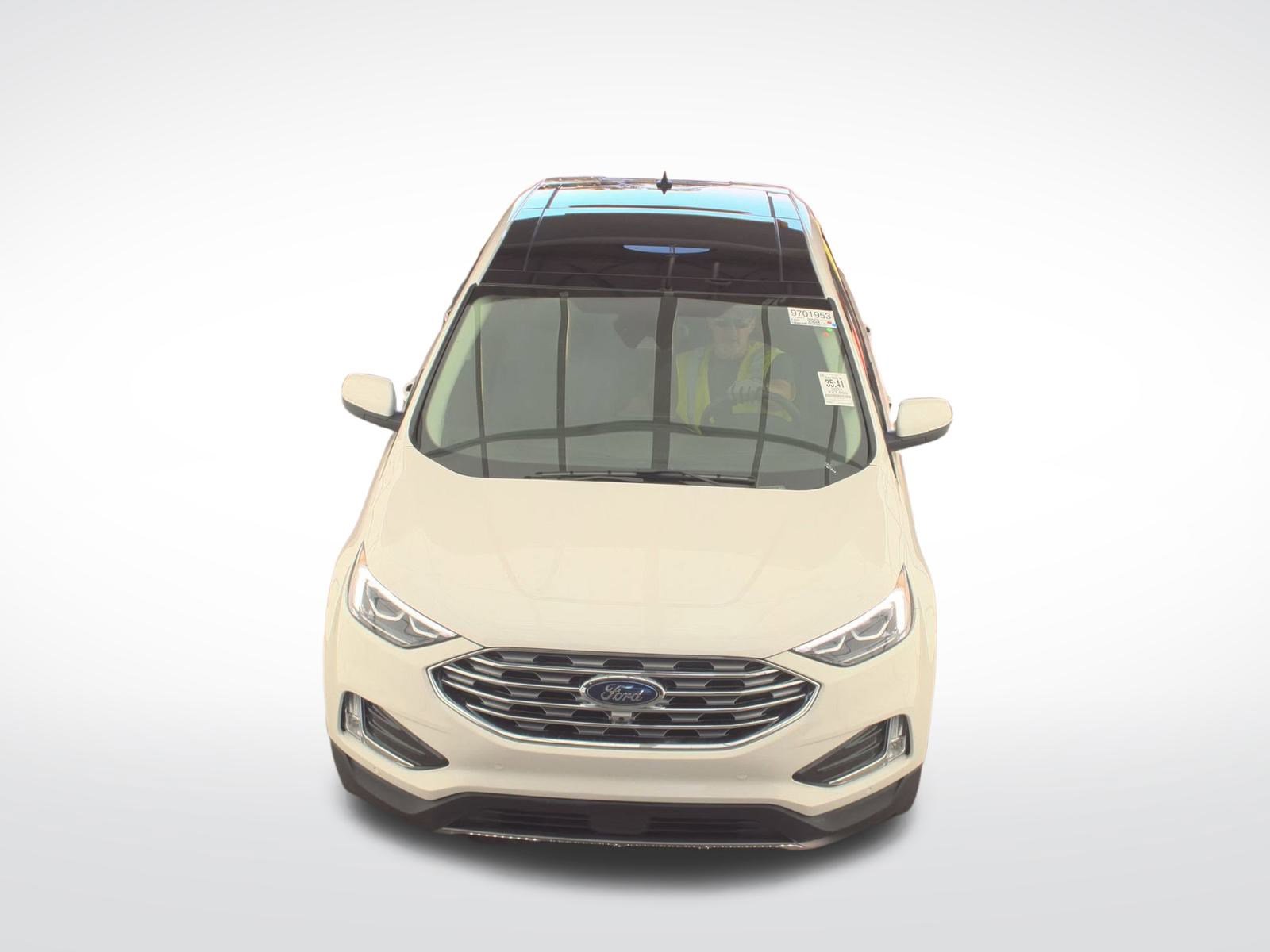 Used 2024 Ford Edge Titanium w/ Equipment Group 301A image 2