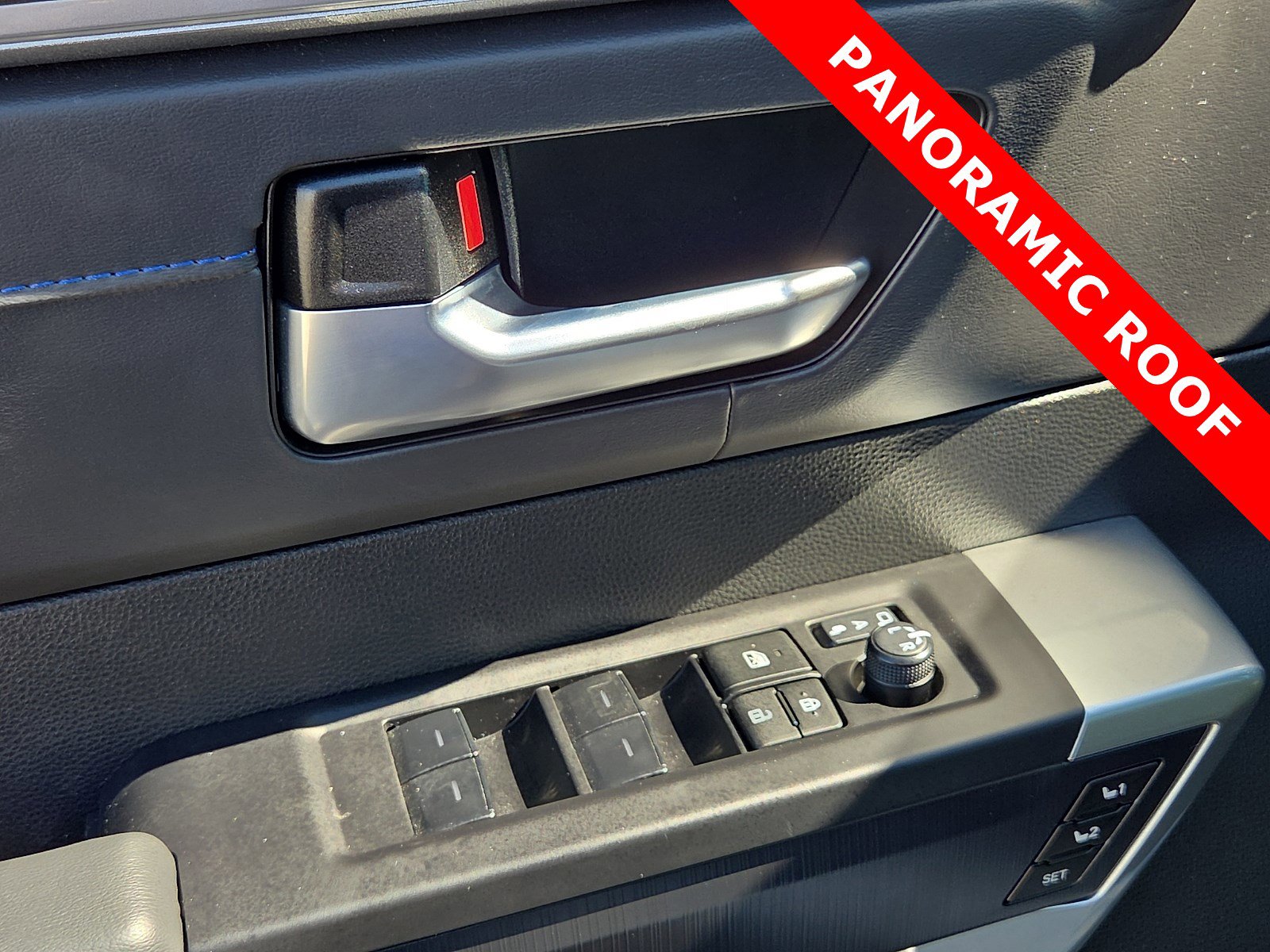 Used 2024 Toyota Sequoia Platinum image 15