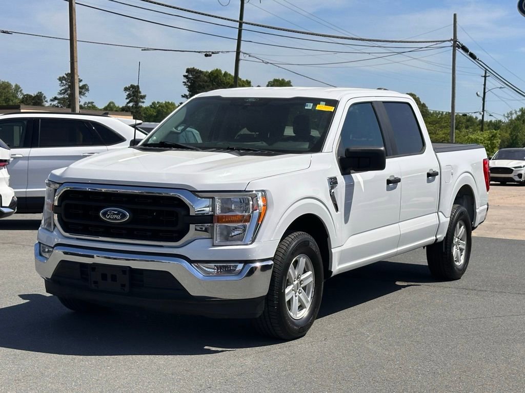 Used 2021 Ford F150 XLT w/ Trailer Tow Package RWD image 2