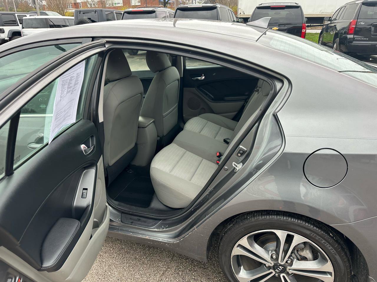Used 2016 Kia Forte EX FWD image 14